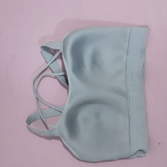 LULULEMMON Gray BRA  Size 10. Strappy Sports . - Picture 5 of 8